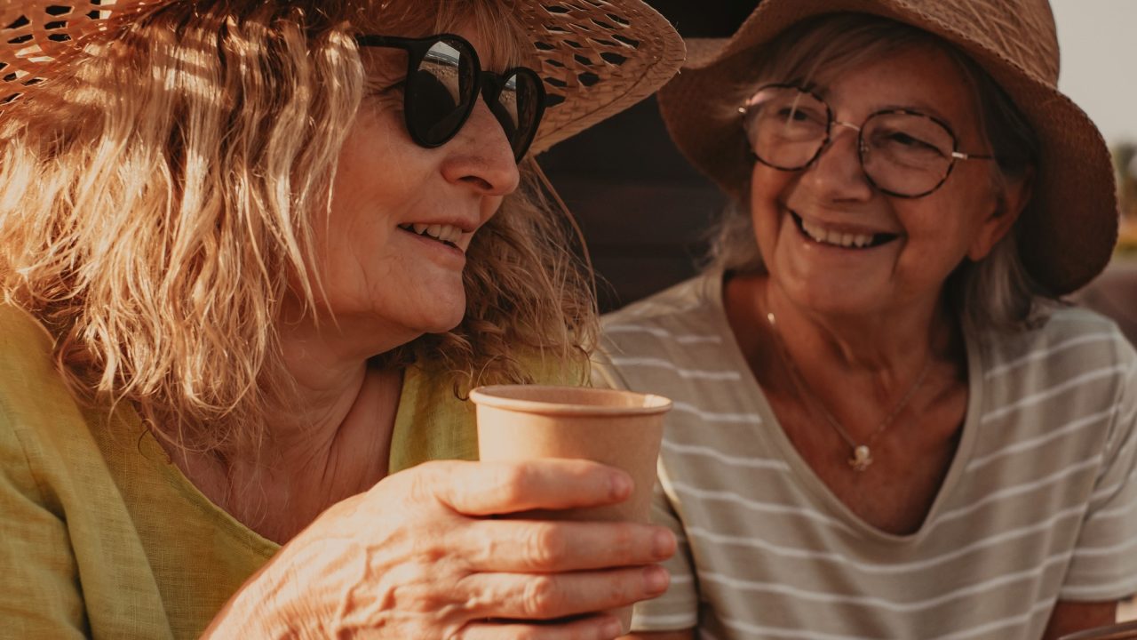 The Psychology of Happiness: How Optimistic Individuals Shape Their Internal Dialogue