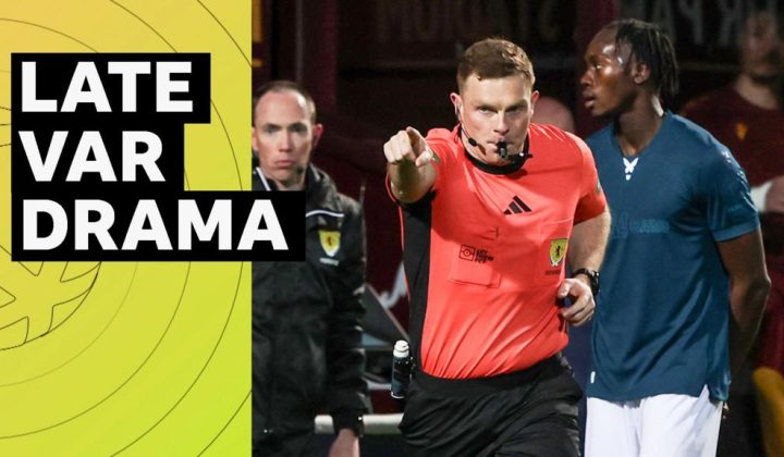 Controversial 99th-Minute Penalty Keeps Scottish Title Race Alive for Celtic