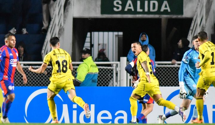 Humilde club paraguayo Recoleta sorprende al eliminar a San Lorenzo de la Copa Sudamericana