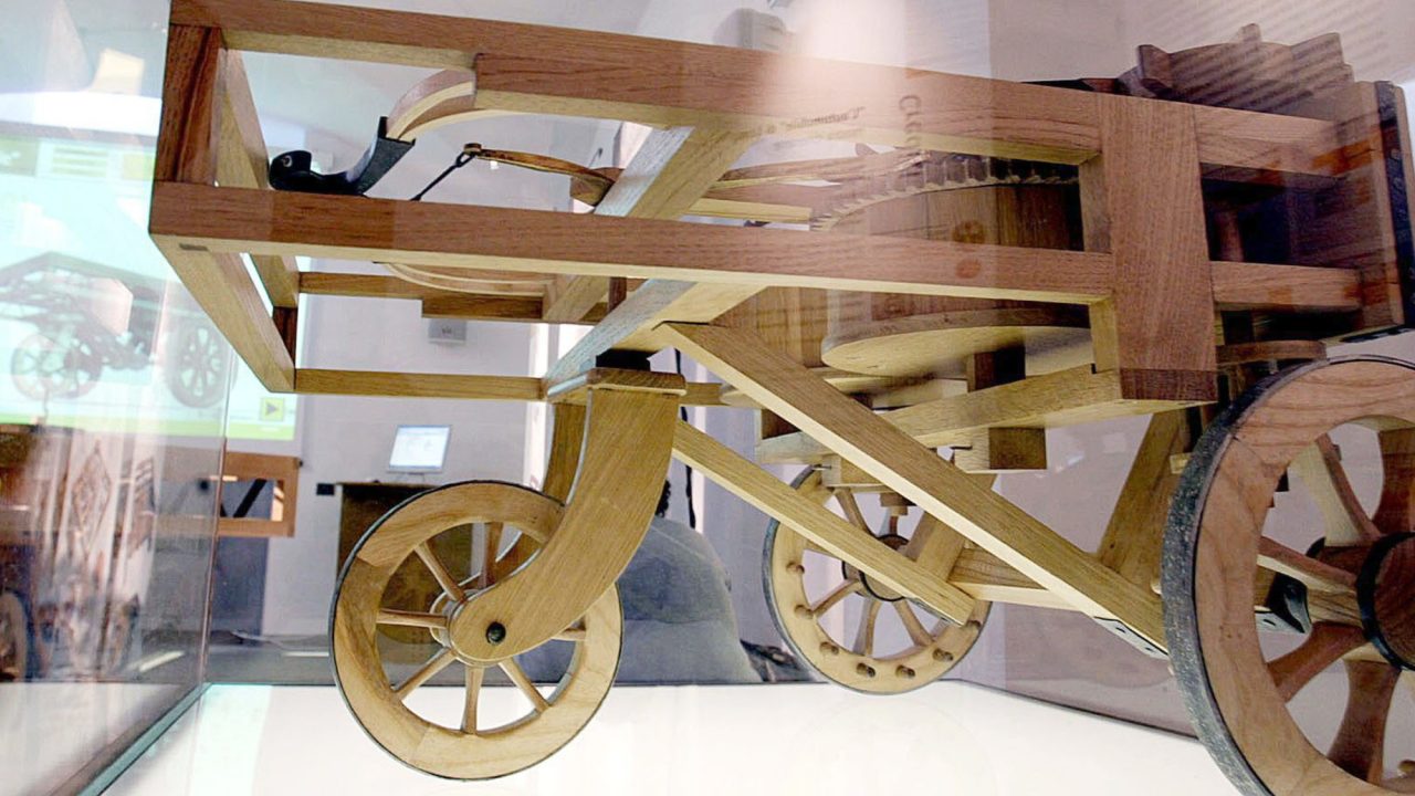 Argentine Scientists Fuse Art and Science, Challenging Traditional Boundaries