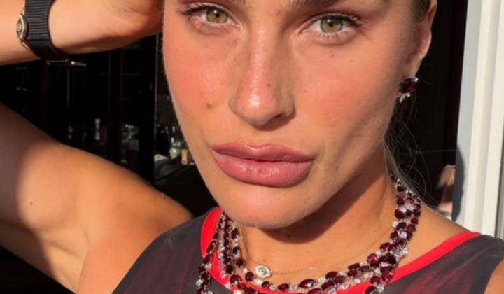 Sabalenka Addresses “Hypocrisy” Claims Amidst Jewelry and Prize Money Debate