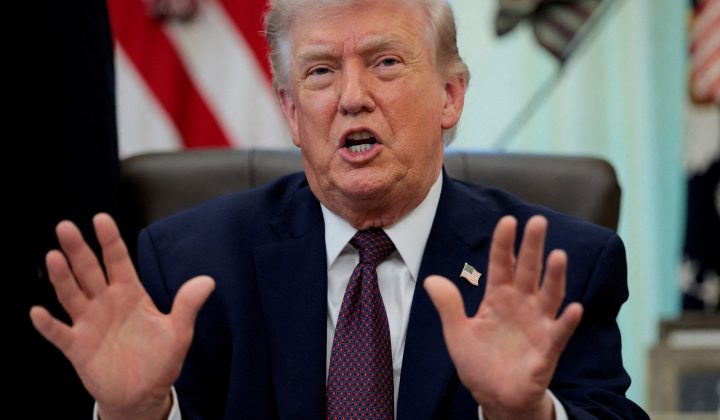 Trump Issues Stern Warning to Cuba, Citing Maduro’s Arrest as Precedent Amid Escalating Tensions