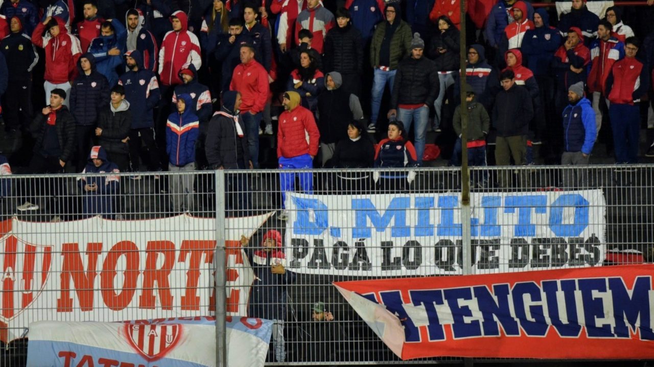 Unión Fans Protest Racing’s Alleged Debt to Diego Milito