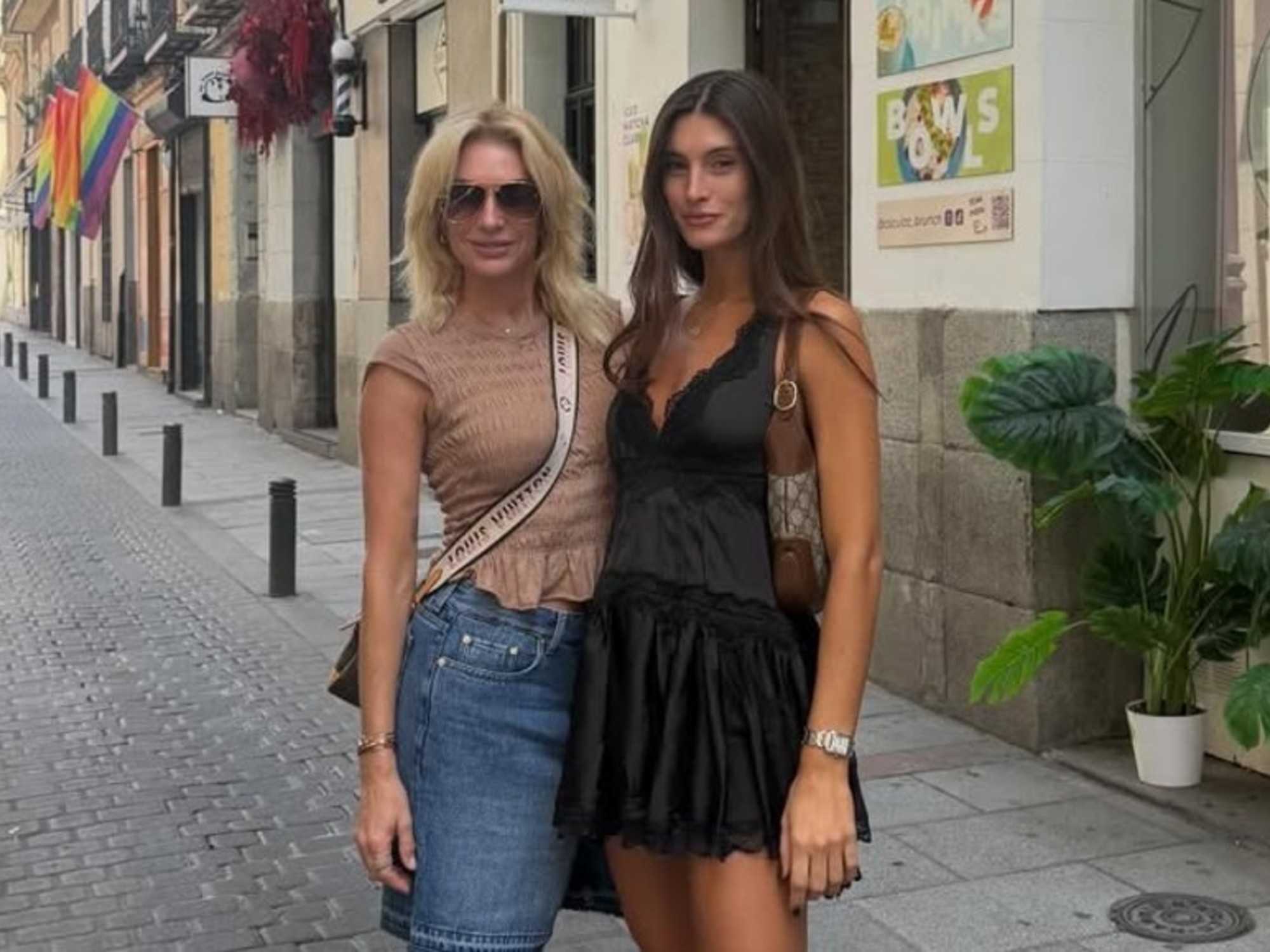 Yanina Latorre and her daughter Lola exploring Madrid during their European vacation.