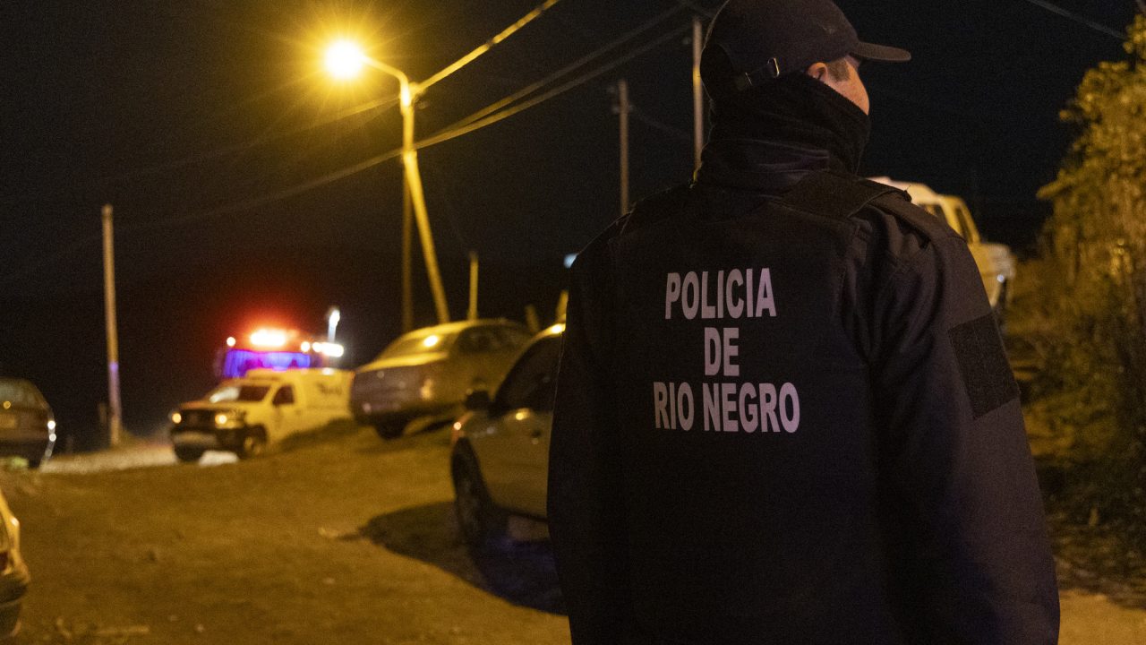 Human Remains Found in Bariloche; Investigation Underway for Missing Woman Ana Lía Corte