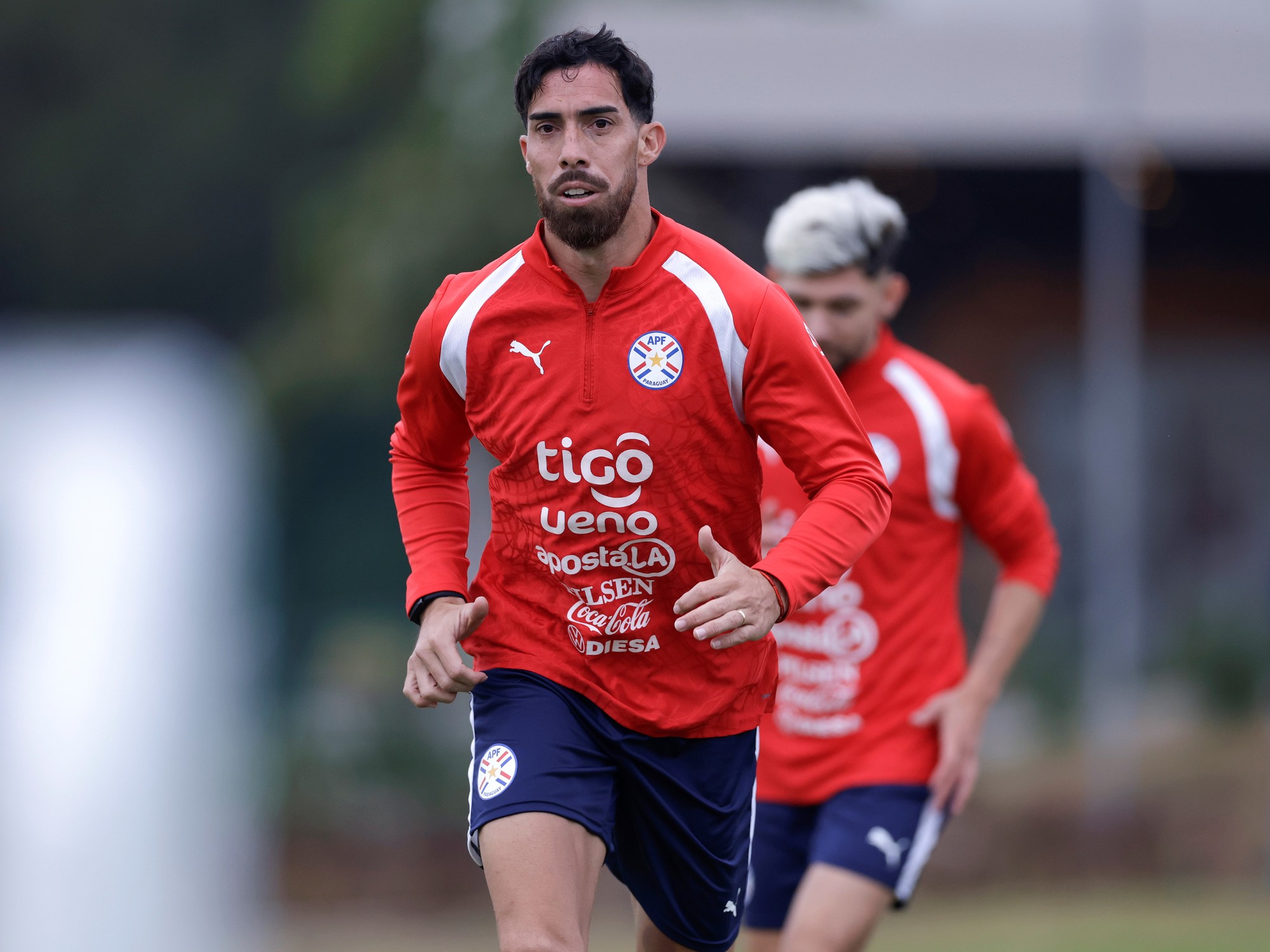 Gabriel Ávalos in action for Club Atlético Independiente