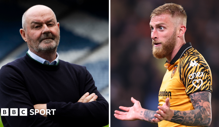 Clarke Addresses Contract Future and McBurnie Omission Ahead of World Cup