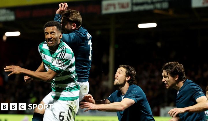 Hearts Boss McInnes Slams ‘Disgusting’ Celtic Penalty Decision