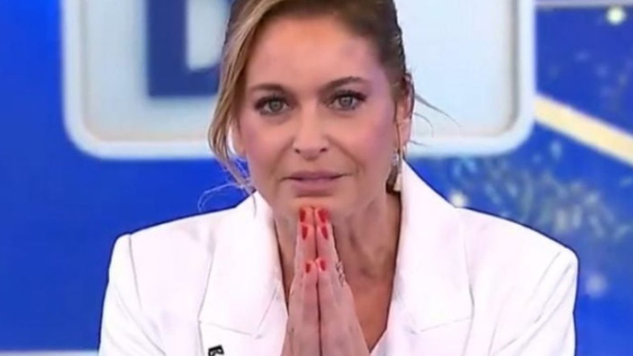 Karina Mazzocco se despide de “A la Tarde” entre lágrimas y reflexiones sobre su futuro profesional