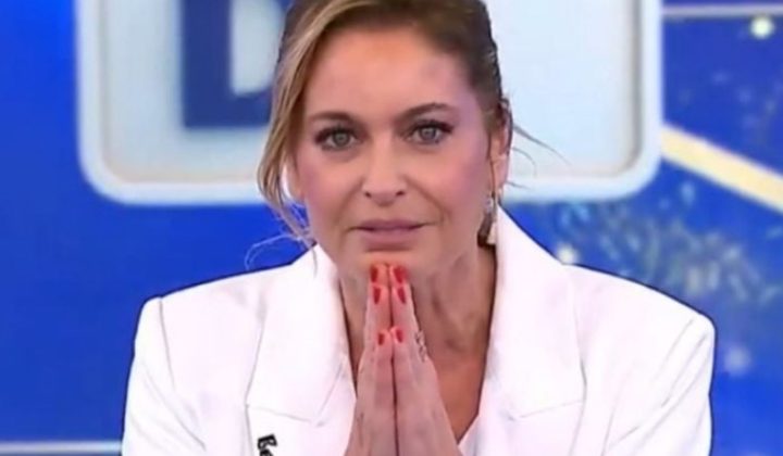 Karina Mazzocco se despide de “A la Tarde” entre lágrimas y reflexiones sobre su futuro profesional