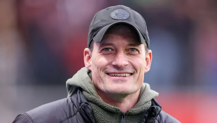 St Pauli and Wolfsburg Face Relegation Decider in Bundesliga Finale