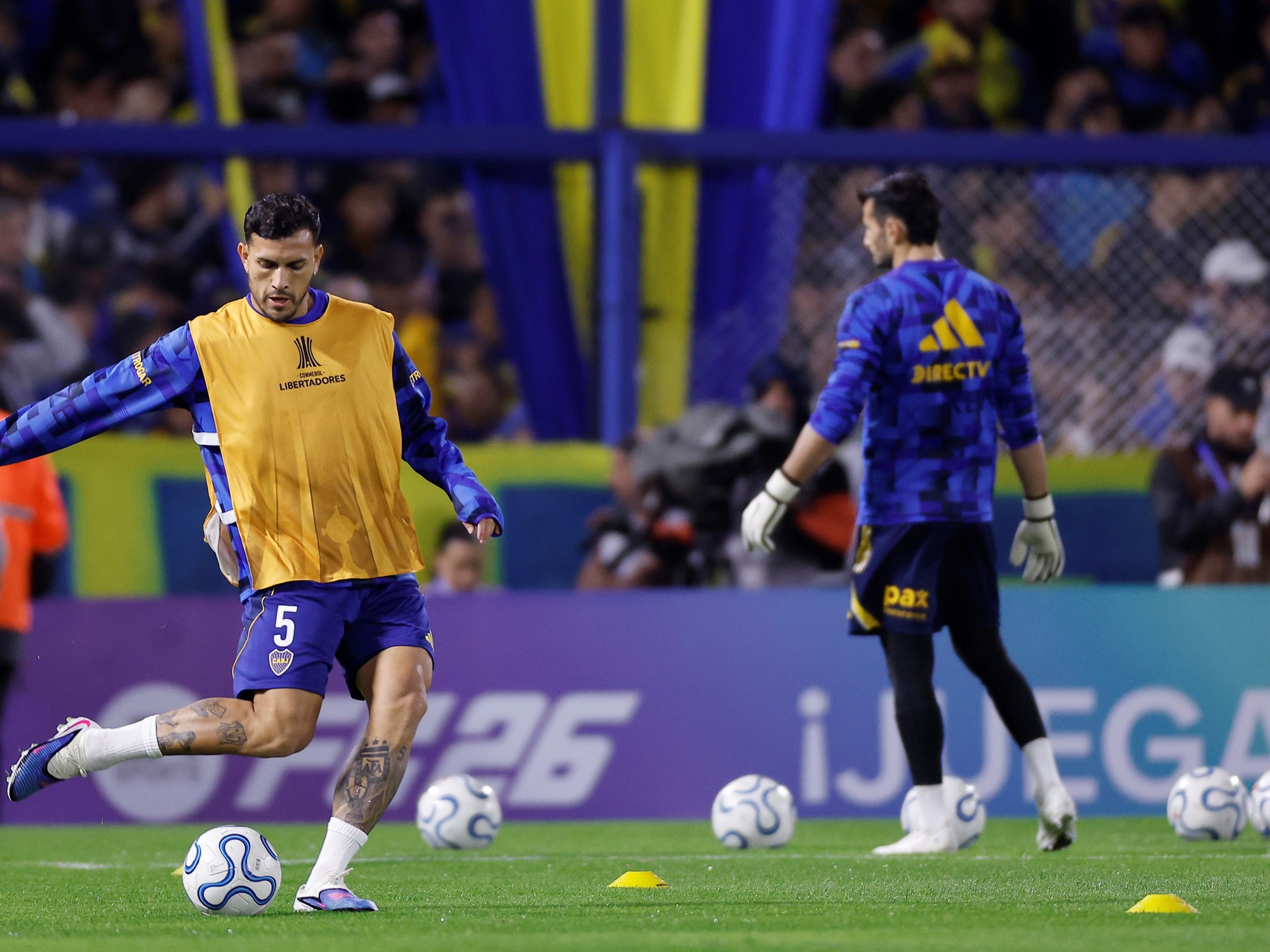 Leandro Paredes, captain of Boca Juniors, during a match warm-up.