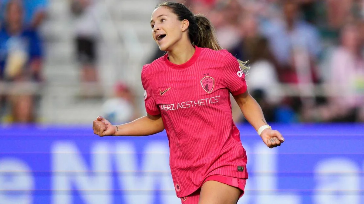 NWSL Team of the Week: Ashley Sanchez and Mallory Swanson Shine Ahead of World Cup Break