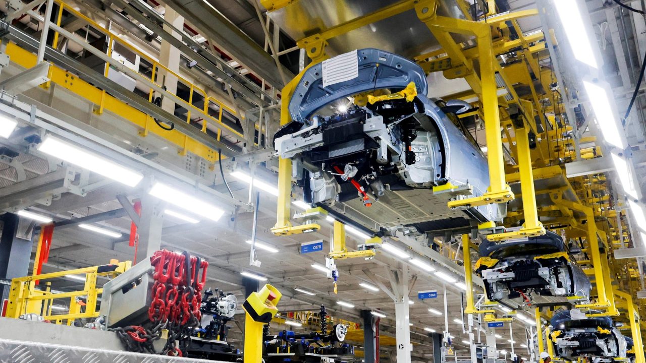 Dragon Fruit Peels Transform Electric Vehicle Battery Technology