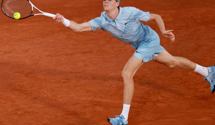 Sinner Faces Cerúndolo in Roland Garros Second Round
