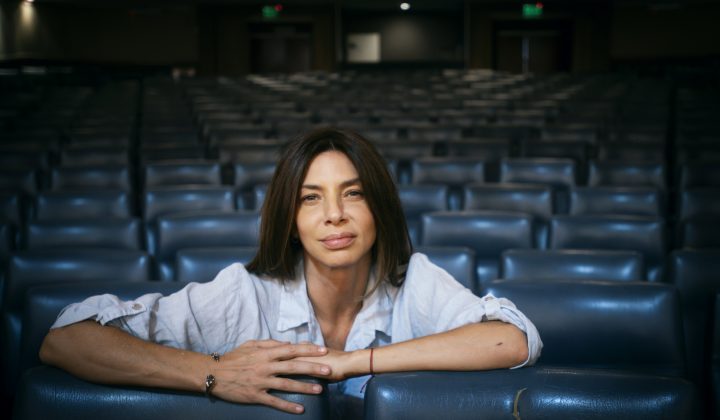 Romina Gaetani Hospitalized in Carmen de Patagones During “El divorcio del año” Theatre Tour