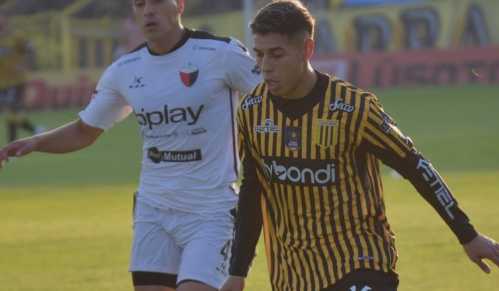 Colón Earns Crucial Draw Against Almirante Brown, Joins Five-Way Tie for Primera Nacional Lead