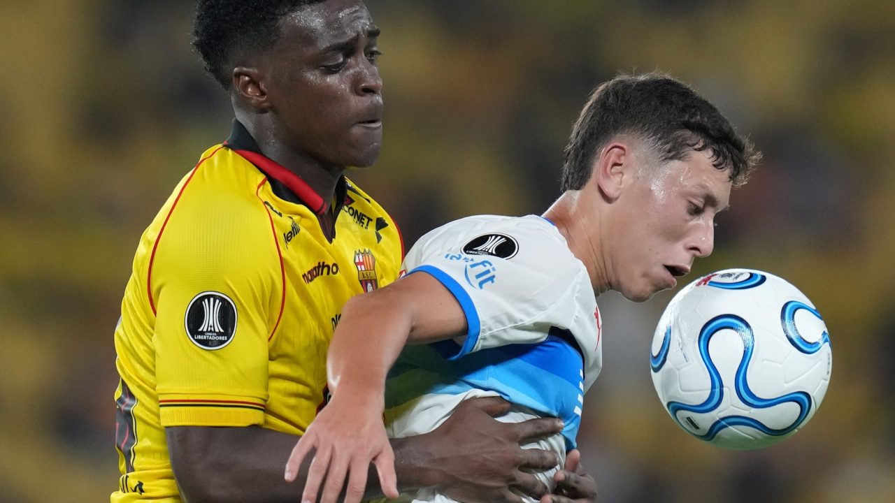 Barcelona SC Faces Universidad Católica in Crucial Match for Boca Juniors in Copa Libertadores