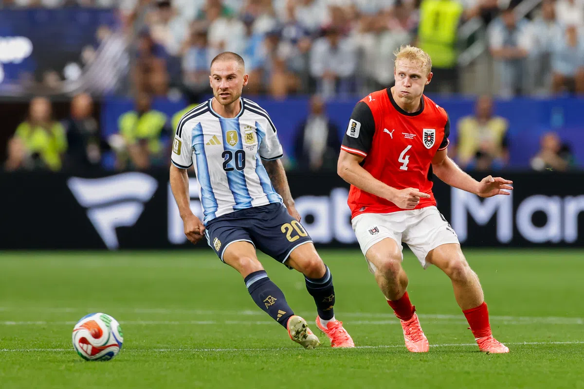 Lionel Messi celebrating a goal during a World Cup match.