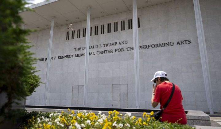 Kennedy Center Instructed to Remove Trump’s Name
