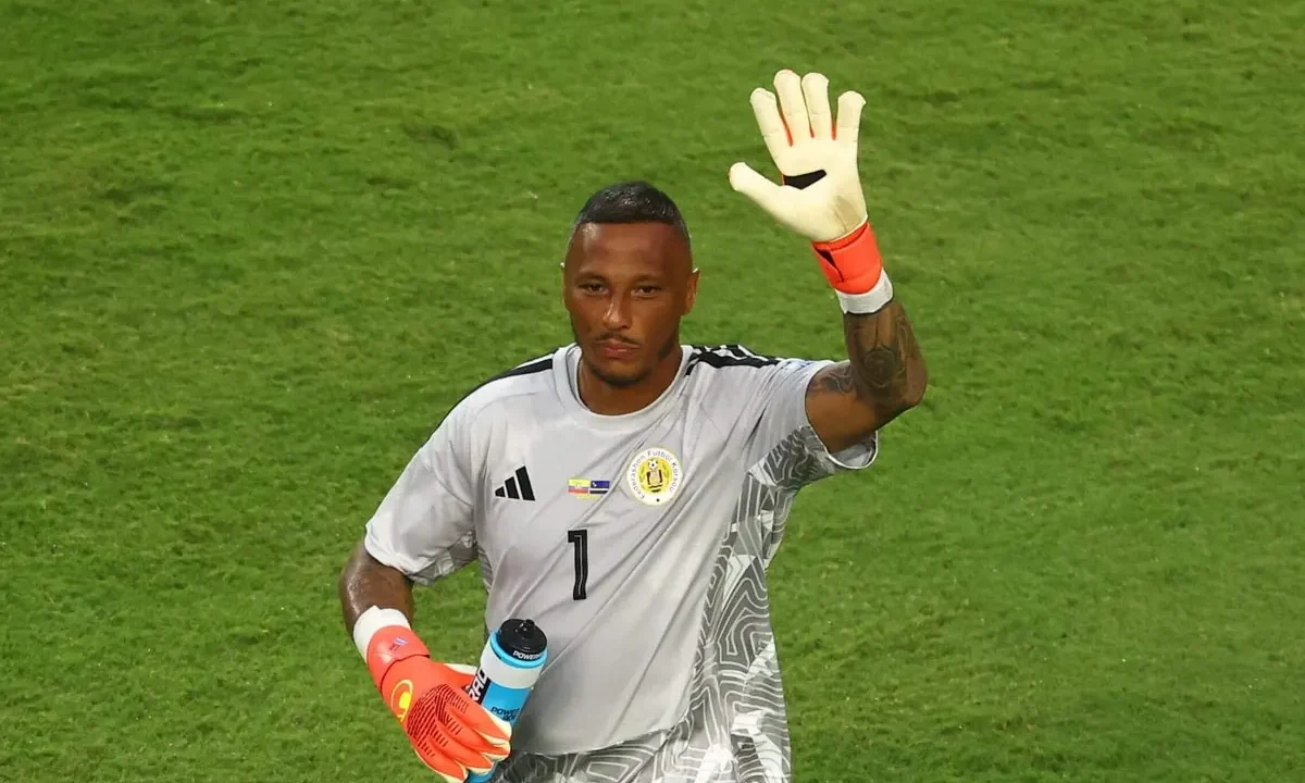 Eloy Room’s World Cup Heroics: A Record-Tying Goalkeeping Masterclass