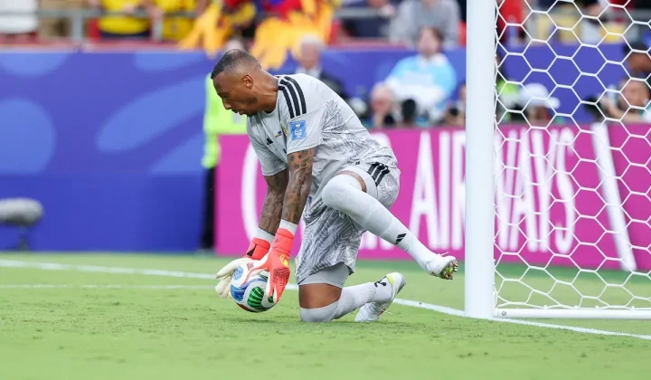 Curaçao Secures Historic First World Cup Point Thanks to Goalkeeper Eloy Room