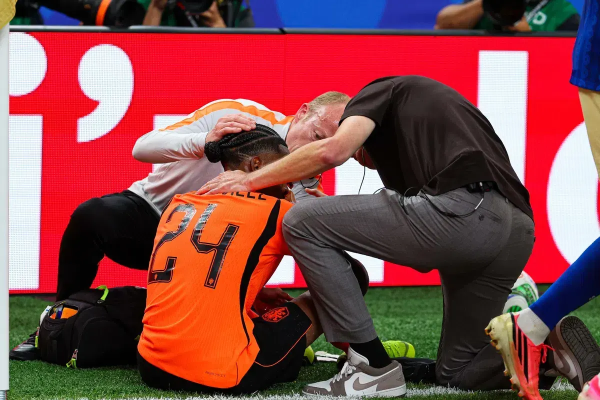 Crysencio Summerville in action for the Netherlands national football team.