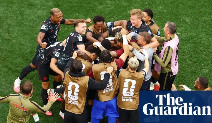Canada Reaches World Cup Knockouts with Dramatic Late Victory