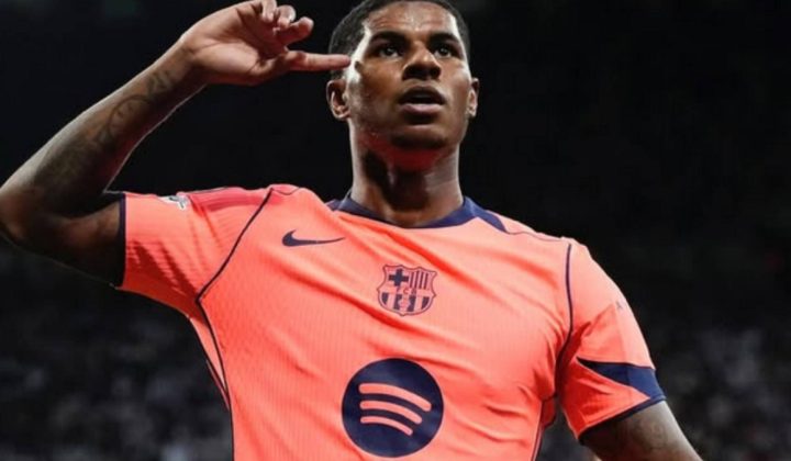 Manchester United Considers Ending Barcelona Negotiations for Rashford Amidst Frustration
