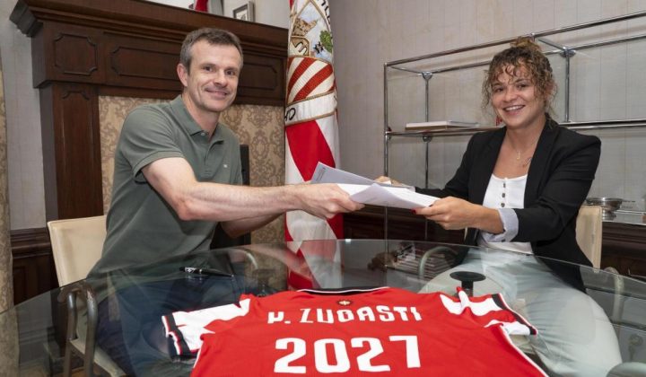 Athletic Bilbao Women’s Squad Sees Key Renewals Amidst Departures