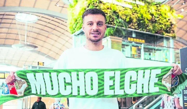 New Elche Manager Martín Anselmi Sold His Motorcycle to Watch Bielsa’s Athletic Bilbao