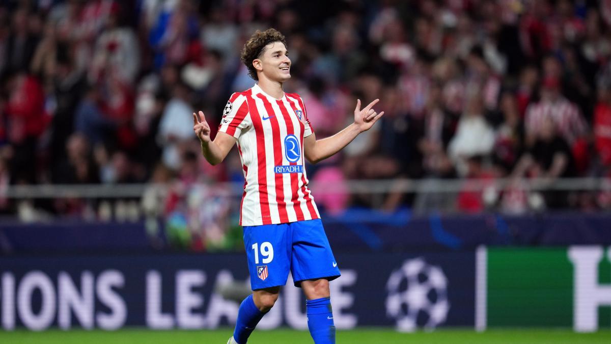 Julián Álvarez Hint at Transfer Amid Real Madrid Interest