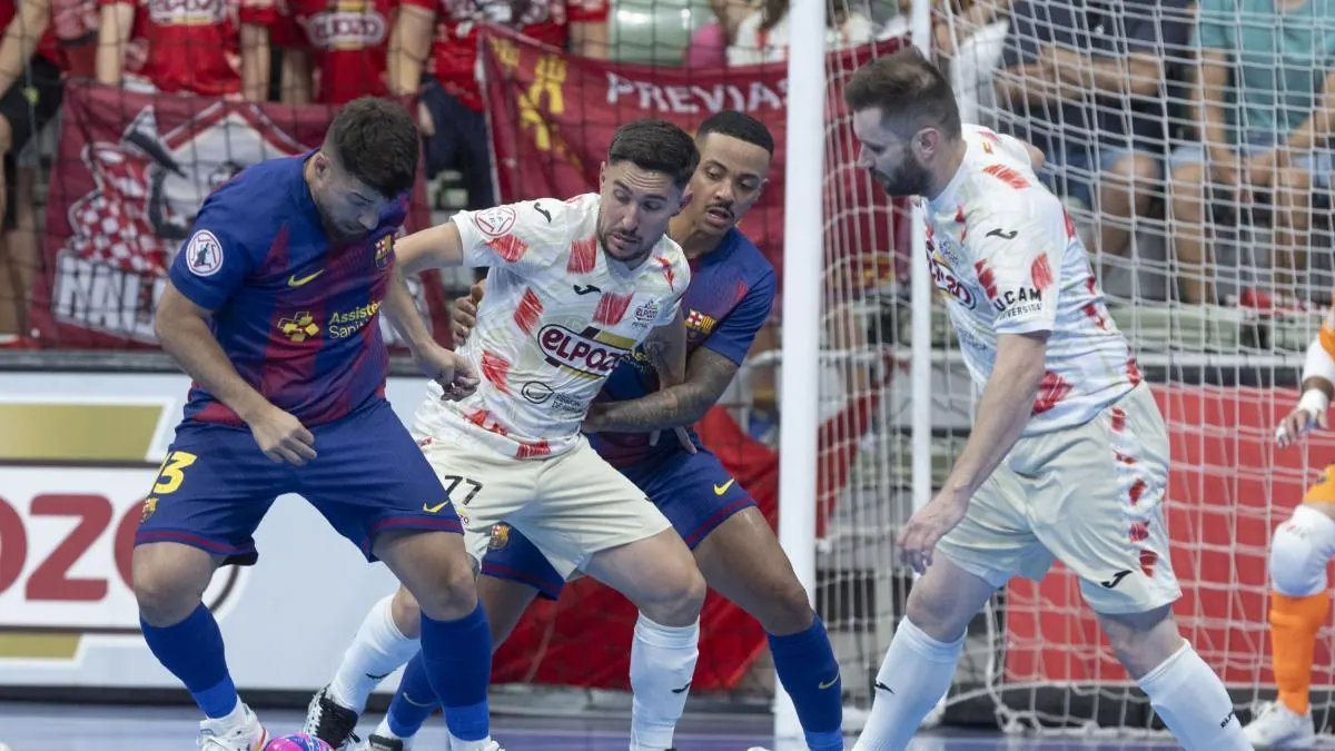 Barcelona Faces Crucial Futsal League Decider in Murcia