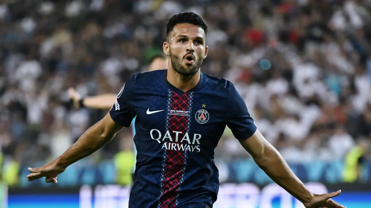 AC Milan Eyes Portuguese Talent: Amorim Linked to Ramos and Leao Retention