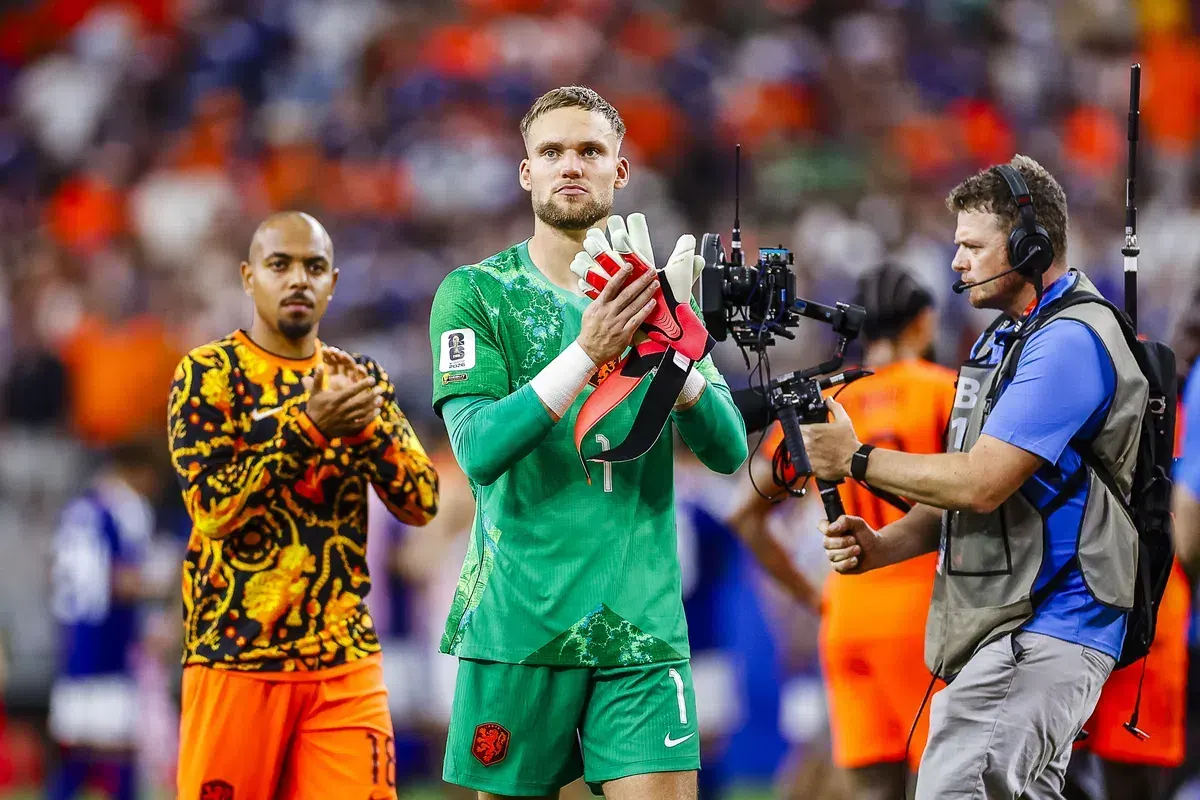 Bart Verbruggen, the goalkeeper for the Netherlands national team, is pictured during a football match.