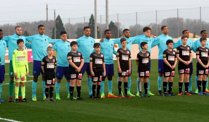 Ronald Koeman Offers Support to Cody Gakpo Amid Personal Tragedy