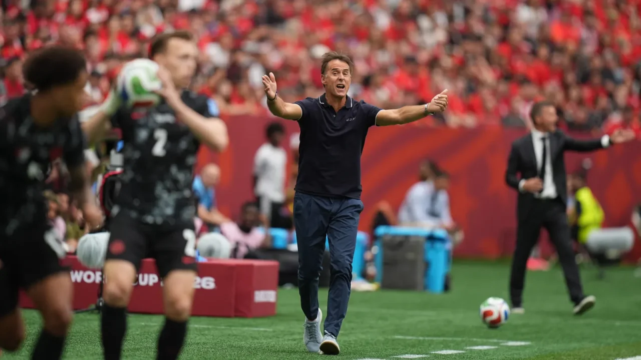 Lopetegui Shifts Focus to Qatar’s Readiness After Heavy Defeat