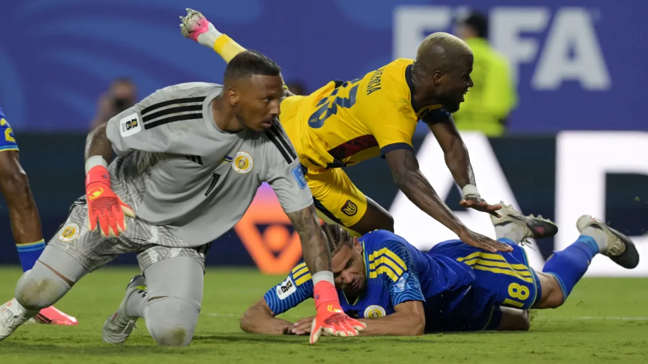 Curacao Earns Historic First World Cup Point Against Ecuador in Goalless Draw