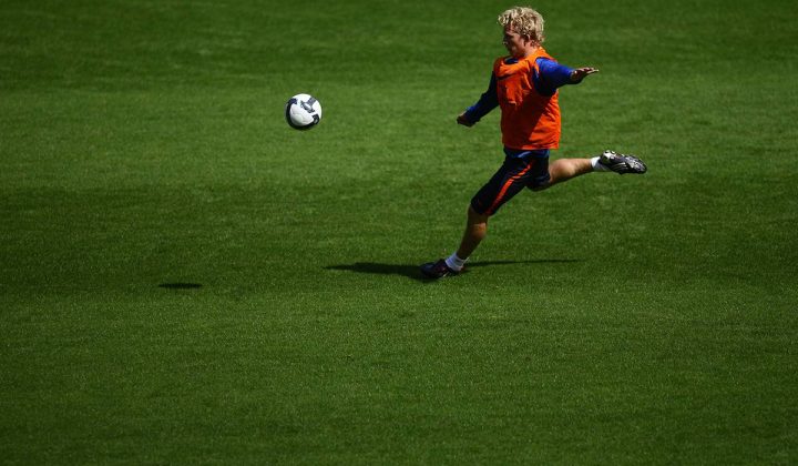 Bert van Marwijk Suggests Surprise Candidate for Netherlands Right Wing