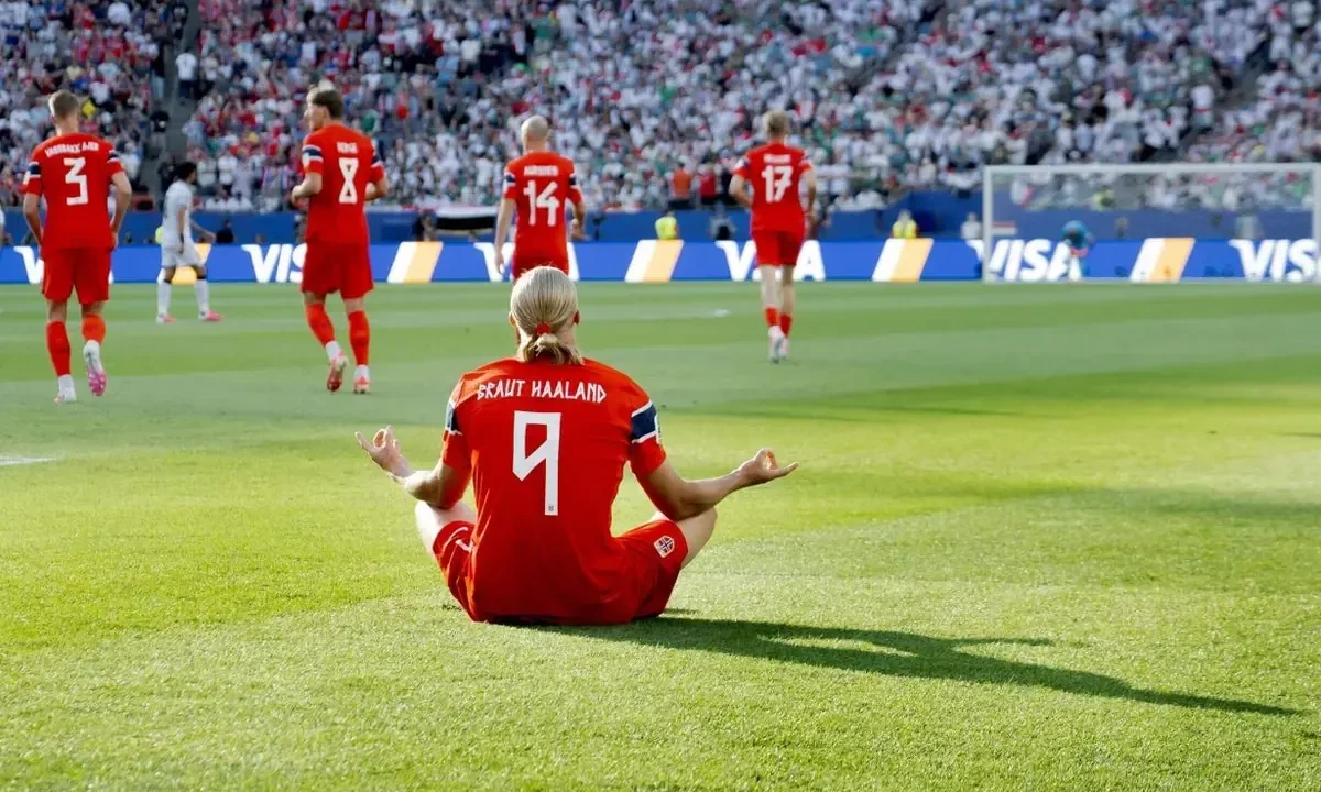 Haaland Shines on World Cup Debut as Norway Thrashes Iraq Amidst Stadium Sprinkler Drama