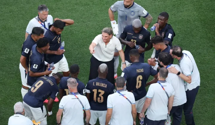 World Cup Hydration Breaks Reshape Football Tactics