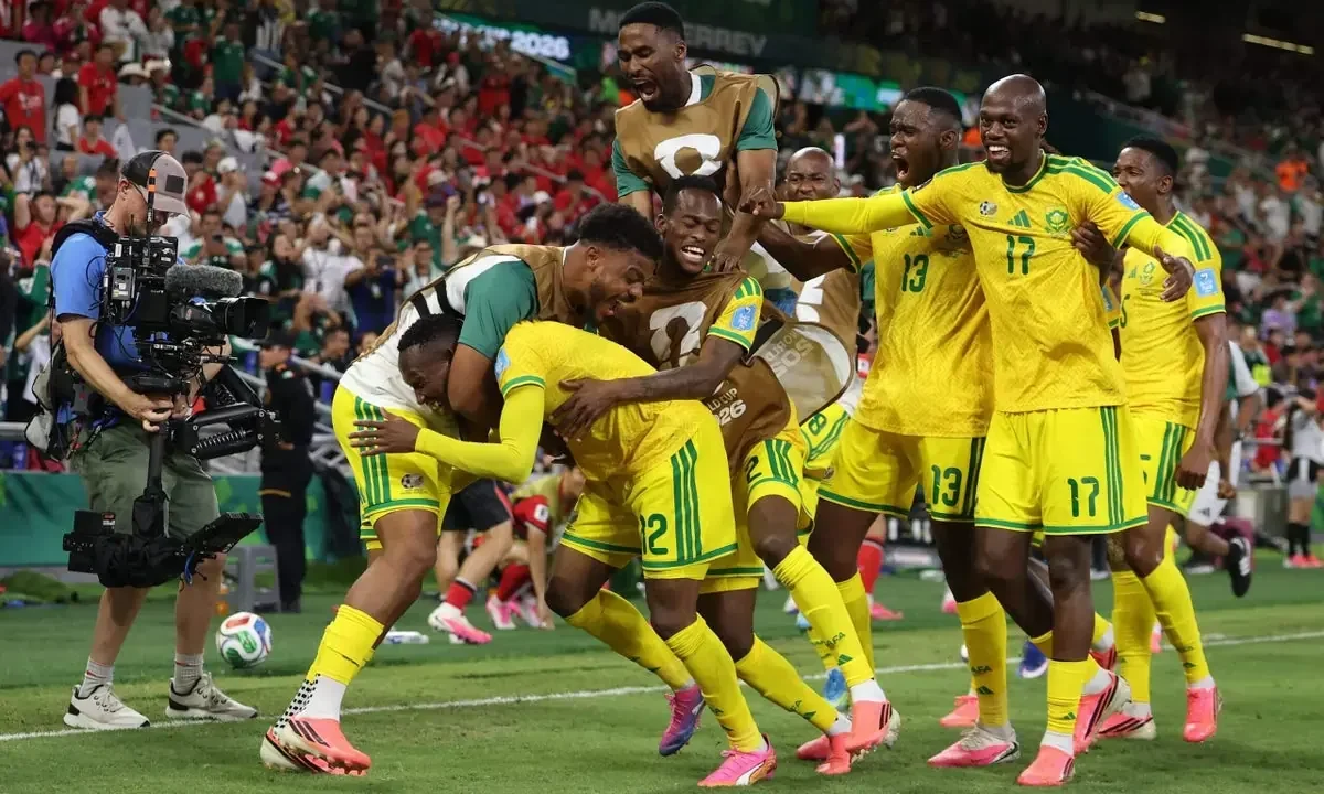South Africa Stuns South Korea to Reach World Cup Knockout Stage, Sets Up Canada Clash