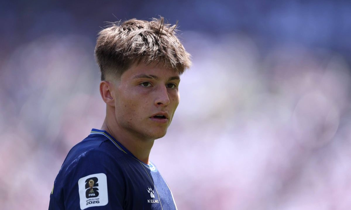 Former USMNT Player Esmir Bajraktarevic Faces USA in World Cup Knockout Stage