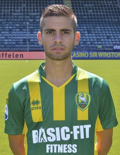 Morocco Coach Ouahbi Praises Dutch Star’s Enduring Quality