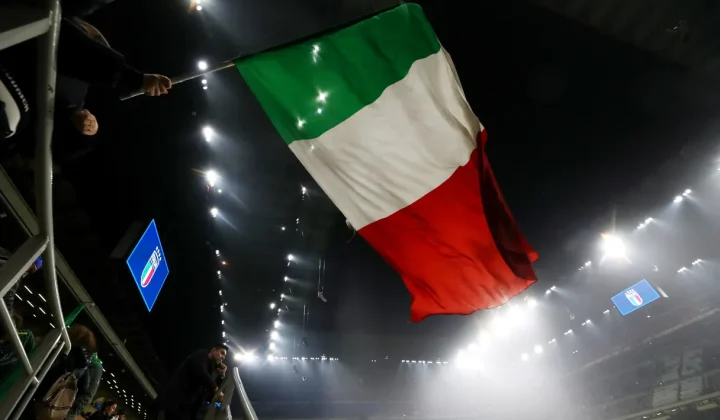 Italy’s Coaching Conundrum: Mancini and Conte Emerge as Frontrunners