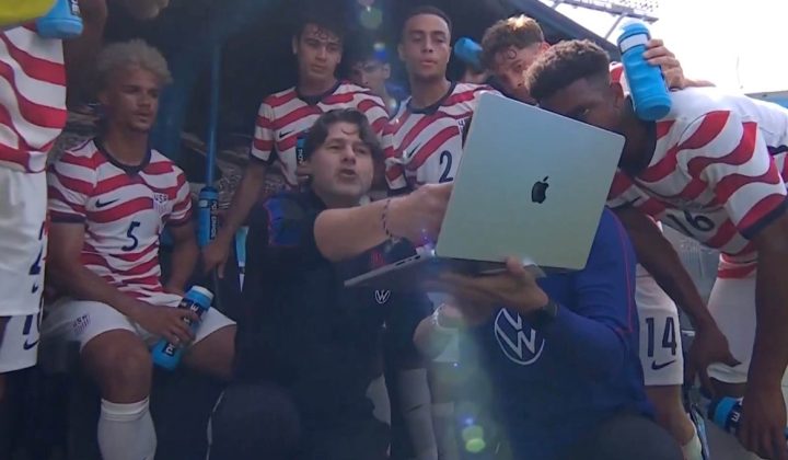 USMNT Utilizes Water Breaks for Tactical Analysis, FIFA Rules Unclear for World Cup