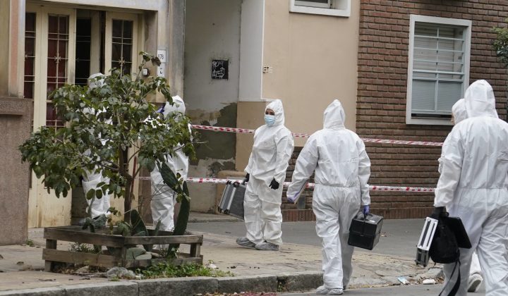 Investigadores allanan casa de imputado por crimen de Agostina Vega y buscan pruebas clave