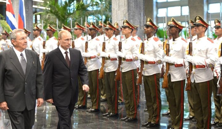Raúl Castro reappears on Cuban state television amid US murder indictment