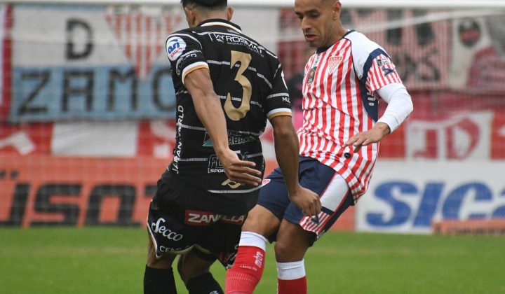Los Andes Extends Unbeaten Streak to Ten Games but Misses Chance to Top Zone A