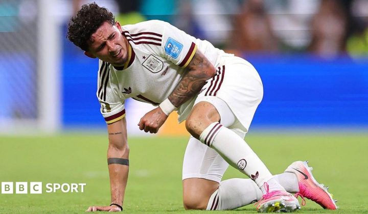 Yeremy Pino’s World Cup Hopes HANG in Balance After Suspected Broken Collarbone
